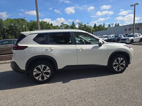 Certified 2023 Nissan Rogue SV w/ SV Premium B Package FWD image 9