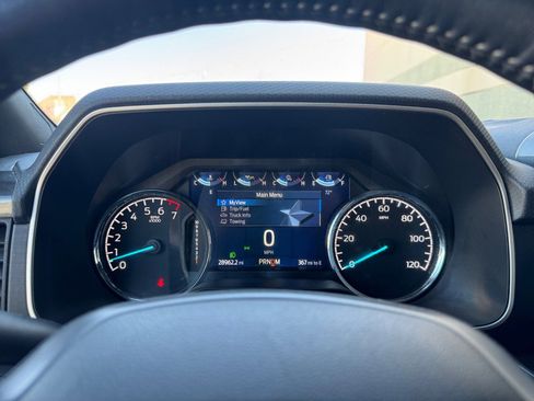 Certified 2022 Ford F150 XLT w/ Equipment Group 302A High image 30