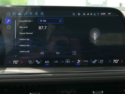 New 2026 Chevrolet Suburban High Country AWD/4WD image 23