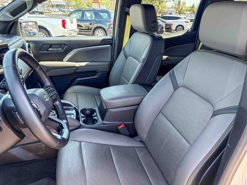 Used 2023 Chevrolet Colorado ZR2 w/ Desert Boss Special Edition AWD/4WD image 46