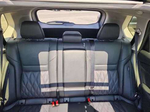 New 2026 Nissan Rogue Platinum AWD/4WD image 23