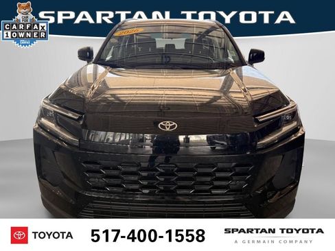 Used 2026 Toyota RAV4 XLE Premium AWD/4WD image 10