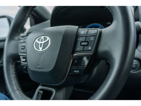 Certified 2025 Toyota Camry SE image 24