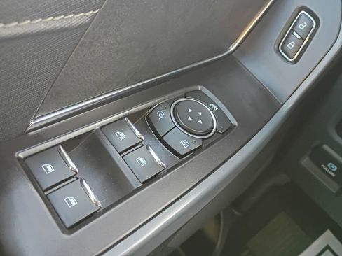 Used 2024 Ford F150 XLT w/ Mobile Office Package image 25