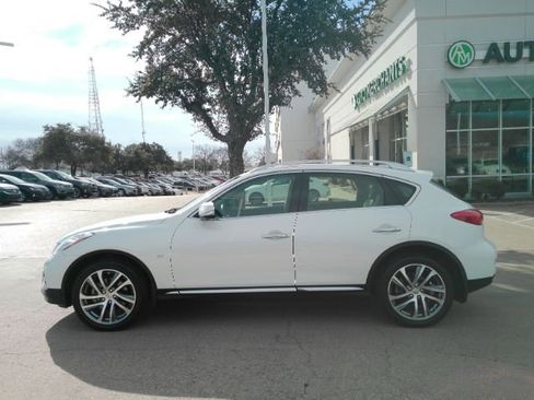 Used 2017 INFINITI QX50 2WD w/ Technology Package image 13