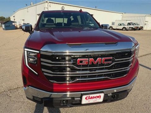 Used 2024 GMC Sierra 1500 SLT w/ SLT Premium Plus Package image 36