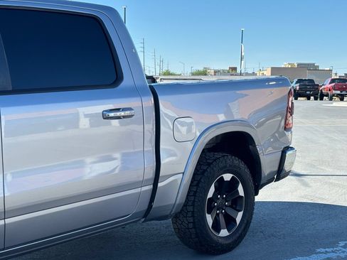 Used 2019 RAM 1500 Laramie AWD/4WD image 7