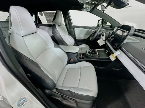 New 2026 Subaru Solterra Premium image 33