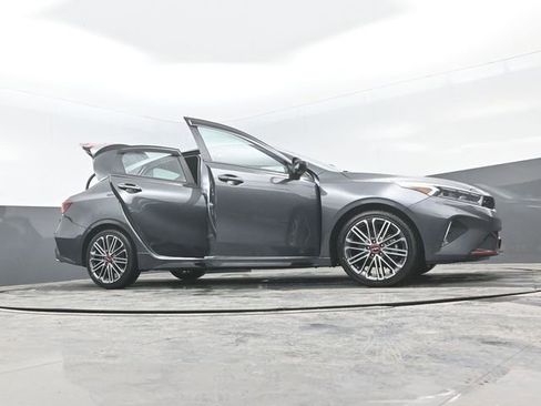 Used 2023 Kia Forte GT image 39