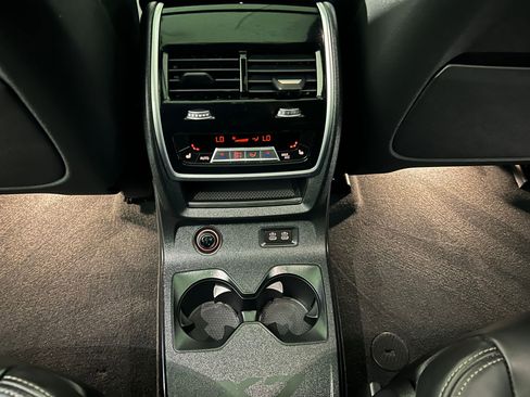 Used 2021 BMW X7 M50i image 36