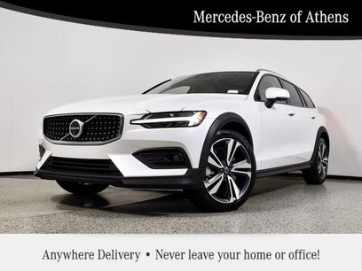 Used 2024 Volvo V60 B5 Cross Country Plus
