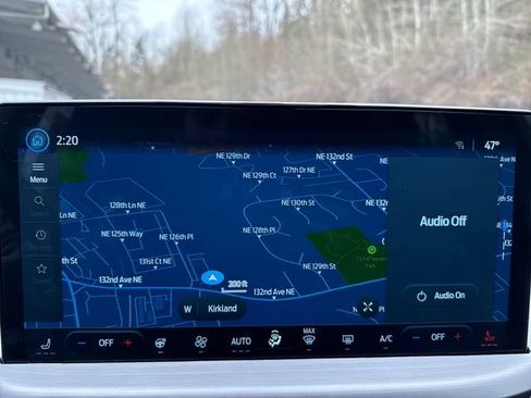 Used 2025 Ford Escape Platinum image 27