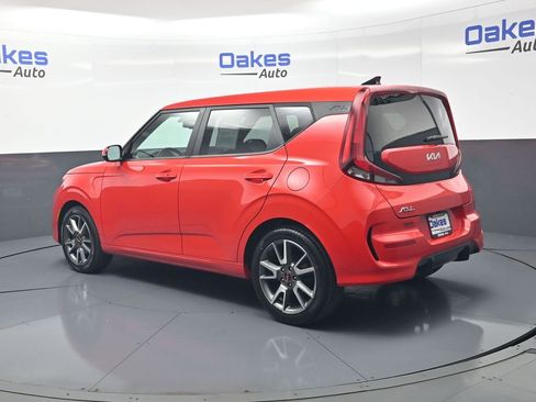Used 2022 Kia Soul GT-Line FWD image 6