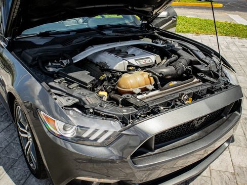 Used 2016 Ford Mustang GT Premium w/ Equipment Group 401A RWD image 32
