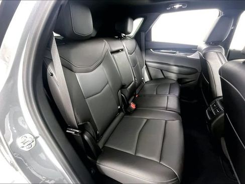 Used 2025 Cadillac XT5 Premium Luxury FWD image 27