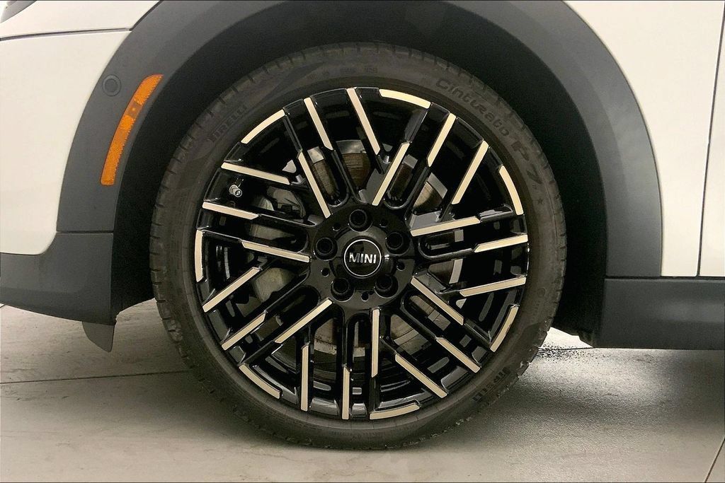 Used 2026 MINI Cooper S FWD image 8