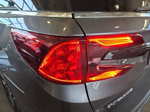 Used 2025 Honda Odyssey Touring image 36