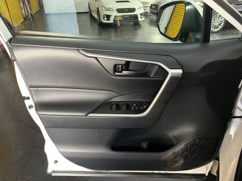 Used 2023 Toyota RAV4 LE image 22