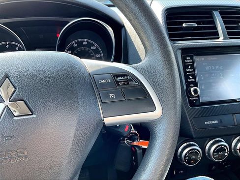 Used 2022 Mitsubishi Outlander Sport ES AWD/4WD image 18