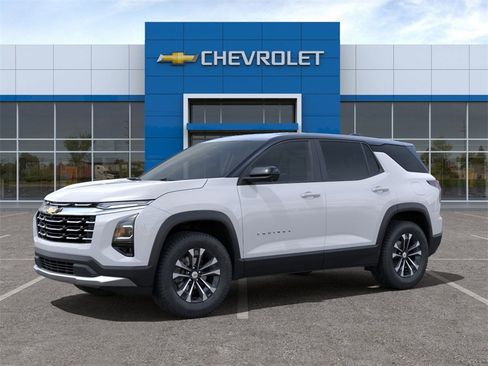 New 2025 Chevrolet Equinox LT w/ Safety and Technology Package image 34