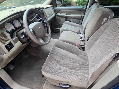 Used 2005 Dodge Ram 1500 Truck SLT image 12