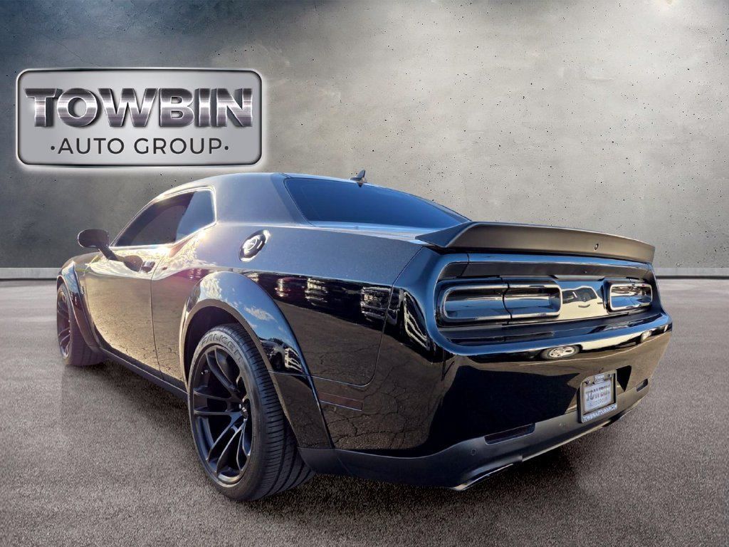Used 2021 Dodge Challenger R/T Scat Pack RWD image 6
