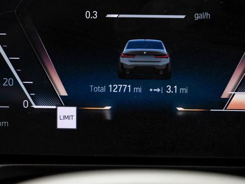 Used 2024 BMW 330i 330i w/ M Sport Package image 24