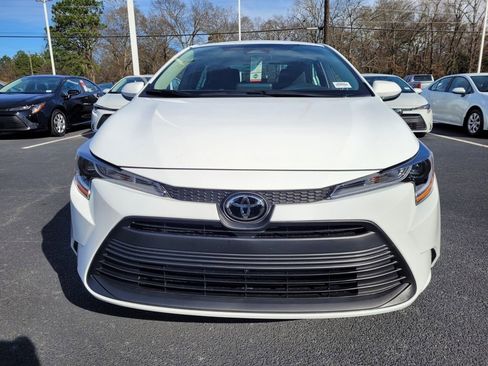 New 2026 Toyota Corolla LE image 2