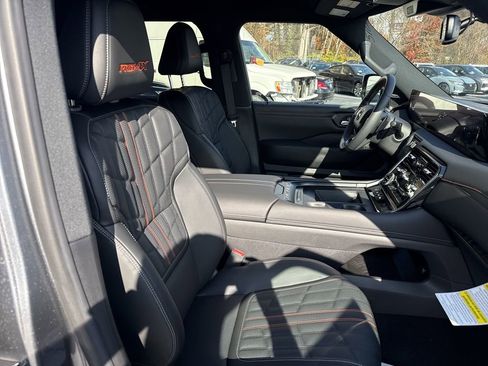 New 2026 Nissan Armada PRO-4X w/ Captain's Chari Seat Package AWD/4WD image 17