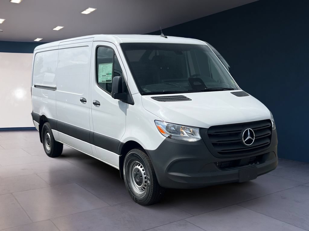 Used 2025 Mercedes-Benz Sprinter 2500 image 5
