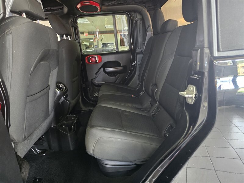 Used 2020 Jeep Gladiator Sport w/ Quick Order Package 24S AWD/4WD image 11