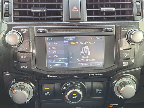 Used 2019 Toyota 4Runner TRD Off-Road Premium AWD/4WD image 18