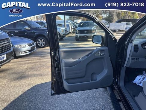 Used 2019 Nissan Frontier SV w/ Value Truck Package image 20