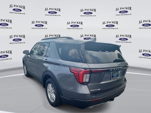 New 2026 Ford Explorer Active w/ Active Comfort Package image 3