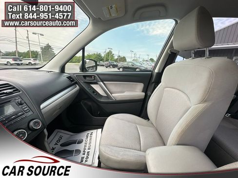 Used 2015 Subaru Forester 2.5i w/ Alloy Wheel Package AWD/4WD image 12