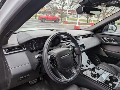 Used 2019 Land Rover Range Rover Velar R-Dynamic SE image 9