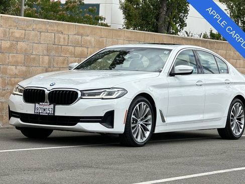 Used 2022 BMW 530i w/ Convenience Package RWD image 8