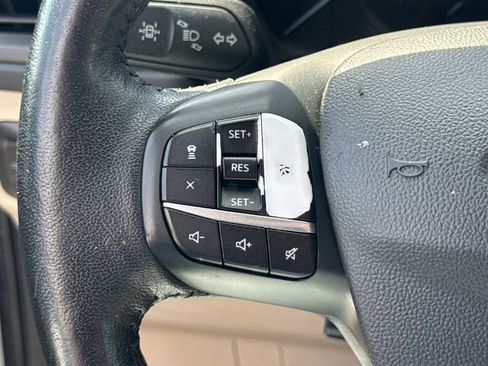 Used 2020 Ford Escape SEL FWD image 34