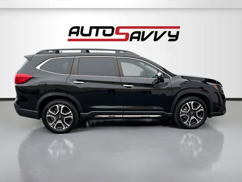 Used 2023 Subaru Ascent Touring AWD/4WD image 8