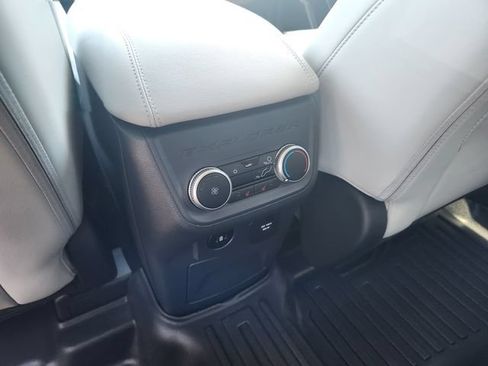 Used 2025 Ford Explorer Platinum w/ Ultimate Package AWD/4WD image 10