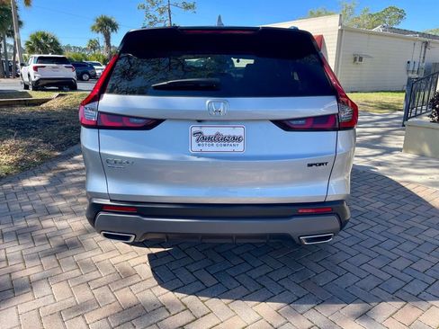 Used 2025 Honda CR-V Sport image 4