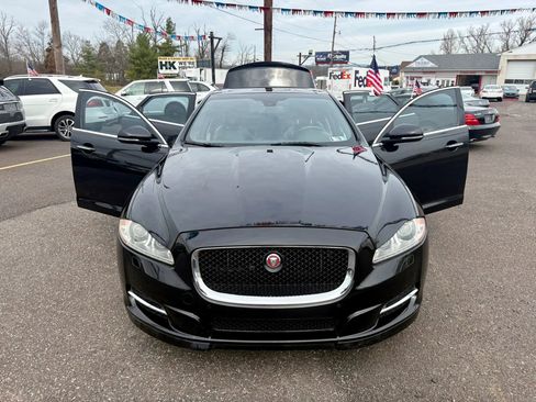 Used 2015 Jaguar XJ Supercharged image 10