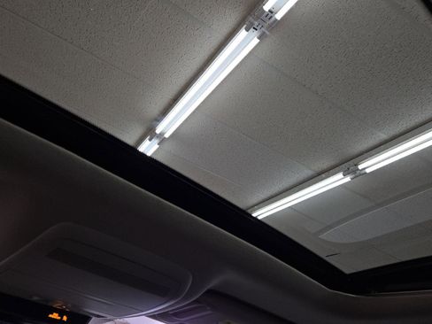 Used 2024 MAZDA CX-30 AWD 2.5 S w/ Premium Package image 8