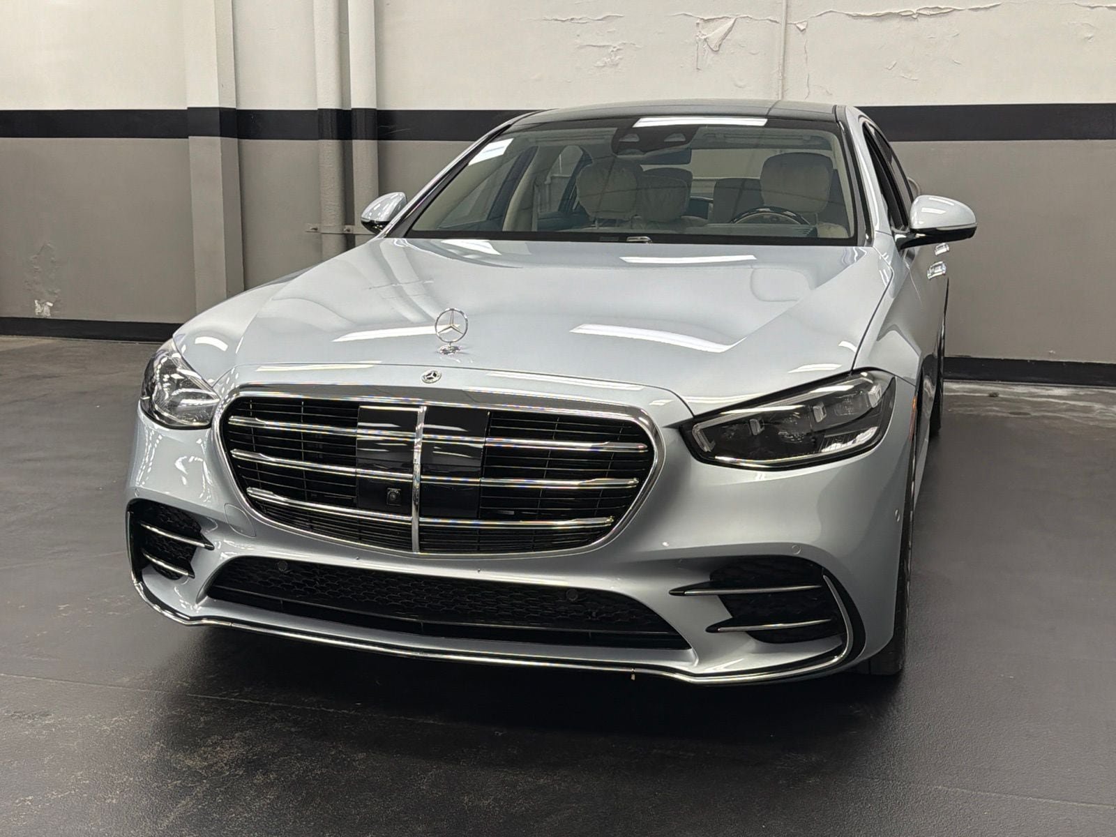 Certified 2023 Mercedes-Benz S 580 4MATIC Sedan image 5