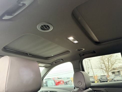 Used 2023 Chevrolet Traverse RS w/ LPO, Floor Liner Package image 33