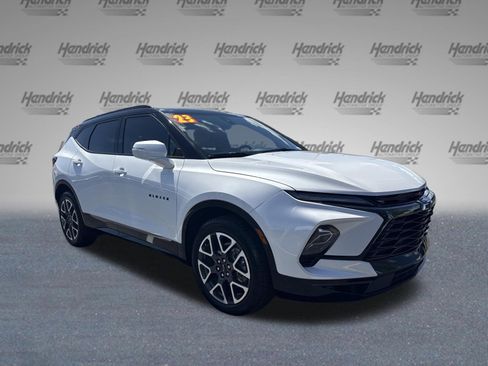 Certified 2023 Chevrolet Blazer RS image 2