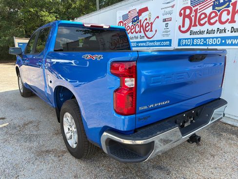 Used 2025 Chevrolet Silverado 1500 LT AWD/4WD image 8