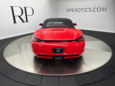 Used 2023 Porsche 718 Boxster S RWD image 15