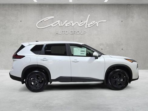 New 2026 Nissan Rogue SV image 17