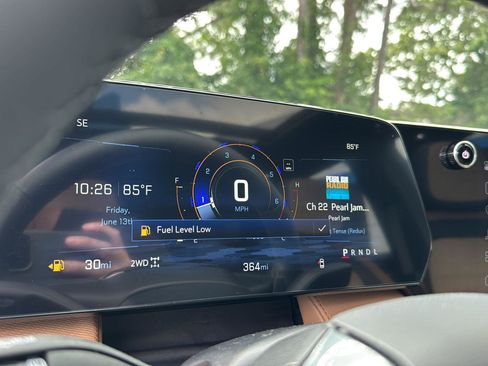 New 2025 Chevrolet Equinox ACTIV w/ Safety and Technology Package image 21